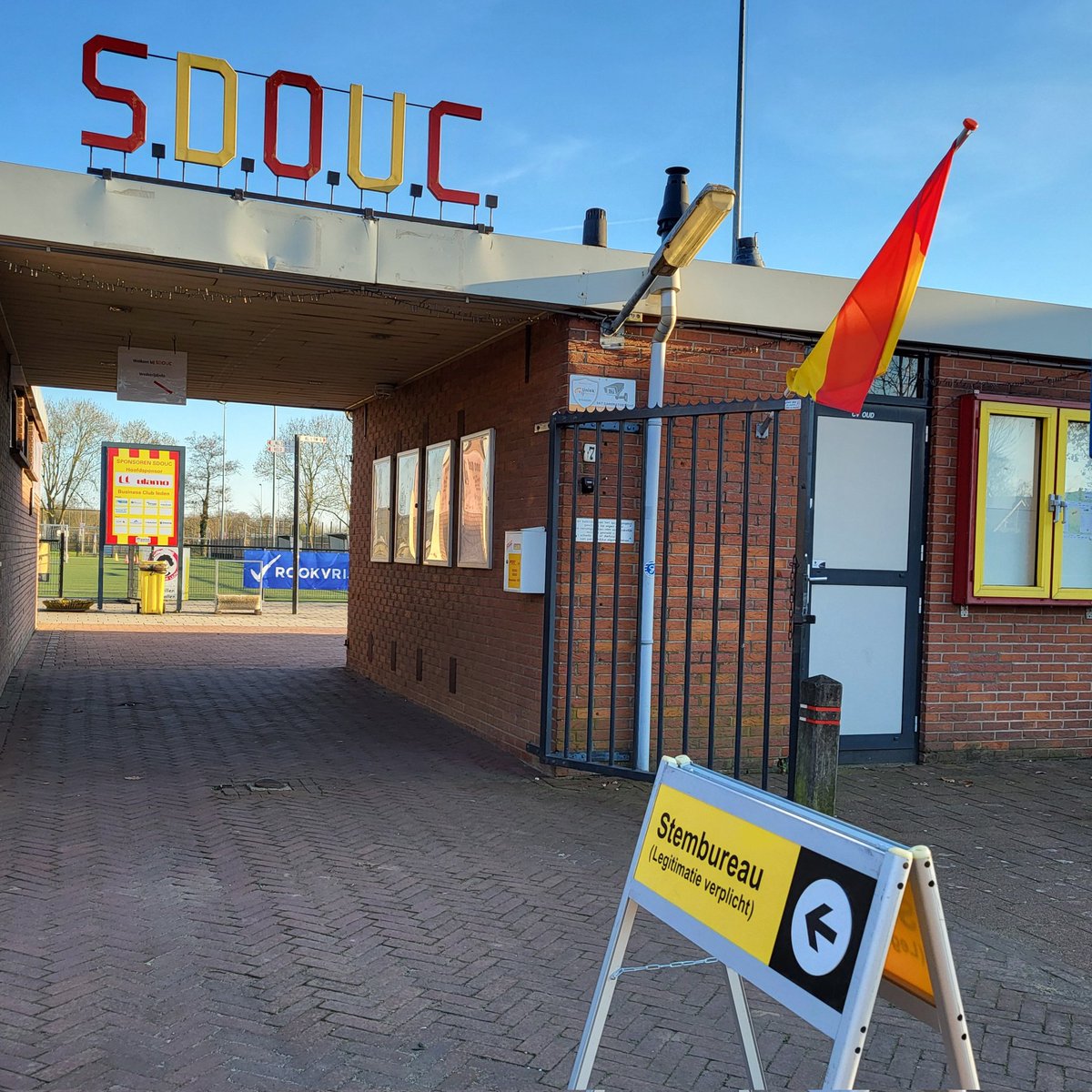 nielsvenus's tweet photo. Vanmiddag aan mijn burgerplicht voldaan bij SDOUC in Ulft π³
#SDOUC #Ulft #GR26 #gemeenteraadsverkiezingen https://t.co/QifBQTbaQQ