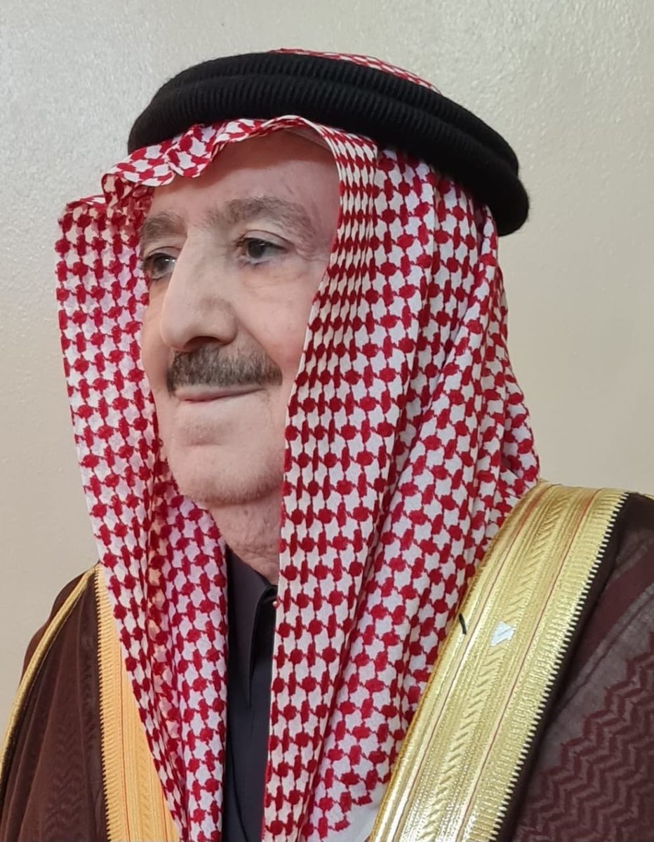 jomanalkarat's tweet photo. يرقد حاليًا  في مستشفى الملك فيصل التخصصي الأستاذ محمد بن عبدالله الغامدي إثر عارض مرضي ألمّ به مؤخرًا.
وقد عمل الأستاذ محمد في مجال التعليم لما يقارب أربعين عامًا، وله نشاط ثقافي واجتماعي وسياحي، حيث كان عضوًا في مجلس إدارة الغرفة التجارية بالباحة، ومسؤولًا عن اللجنة السياحية في الغرفة.
أصدر كتابًا تاريخيًا عن الملك سعود بن عبدالعزيز آل سعود بعنوان: «الملك سعود بن عبدالعزيز آل سعود (تاريخ وصور)
كما أصدر  كتابًا عن سمو أمير منطقة الباحة الراحل الأمير محمد بن سعود بن عبدالعزيز آل سعود – رحمه الله –، مزودًا بالصور ، ويعود بعضها إلى أكثر من سبعين عامًا.
نسأل الله عز وجل أن يشفيه، وأن يلبسه ثوب الصحة والعافية