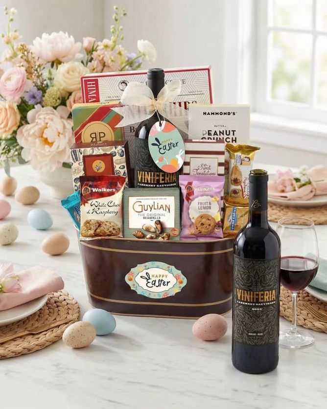 bbbaskets's tweet photo. Easter done right. 🐣
Wine, sweets, and a gift that actually looks premium. 
#EasterGifts #GiftBasket #SpringMood #ElegantLiving #EasterTable #SweetMoments #ThoughtfulGifting https://t.co/JqmjUGWwVh