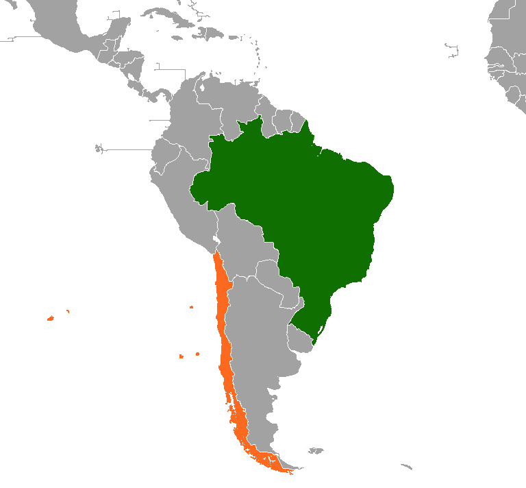 Chile_Ranking's tweet photo. Esta es la Comparación Económica y Social entre Chile y Brasil el 2025 🇨🇱🇧🇷

• Población 
🇨🇱 19,95 millones
🇧🇷 213,56 millones

• Superficie Territorial
🇨🇱 756.102 km²
🇧🇷 8.515.767 km²

• Producto Interno Bruto (PIB) per cápita PPA
🇨🇱 US$ 36.430 (FMI)
🇧🇷 US$ 24.110 (FMI)

• Crecimiento del PIB 2025
🇨🇱 2,5% (FMI)
🇧🇷 2,4% (FMI)  

• Inflación Acumulada (IPC Anual 2025)
🇨🇱 3,5% (Banco Central de Chile)
🇧🇷 4,3% (IBGE)

• Inversión Extranjera Directa (IED 2025)
🇨🇱 US$ 12.521 millones (CEPAL)
🇧🇷 US$ 64.221 millones (CEPAL)

• Apertura Comercial (Tratados de Libre Comercio)
🇨🇱 33 acuerdos con 65 economías (OMC)
🇧🇷 1 acuerdo principal: Mercosur (OMC)

• Exportaciones Totales 2025
🇨🇱 US$ 107.000 millones (SUBREI)
🇧🇷 US$ 349.000 millones

• Riesgo País (EMBI+)
🇨🇱 95 puntos (JP Morgan)
🇧🇷 215 puntos (JP Morgan)

• Índice de Desarrollo Humano (IDH)
🇨🇱 0,878 / Puesto 45 mundial (PNUD)
🇧🇷 0,786 / Puesto 84 mundial (PNUD)

• Coeficiente de Gini (Desigualdad)
🇨🇱 0,430 (Banco Mundial)
🇧🇷 0,489 (Banco Mundial)  

• Índice de Pobreza
🇨🇱 17,3% (Casen)
🇧🇷 23,1% (IBGE)

• Desempeño Educativo (Pruebas PISA)
🇨🇱 435 puntos promedio (OCDE)
🇧🇷 390 puntos promedio (OCDE)

• Esperanza de Vida al Nacer
🇨🇱 81,2 años (OMS)
🇧🇷 76,2 años (OMS)

• Tasa de Desempleo
🇨🇱 8,3% (INE)
🇧🇷 7,5% (IBGE)

• Conectividad y Digitalización
🇨🇱 94% de la población (OCDE)
🇧🇷 84% de la población (OCDE)

• Índice de Innovación Global (2025)
🇨🇱 Puesto 51 (WIPO)
🇧🇷 Puesto 52 (WIPO)  

Datos del FMI, Banco Mundial, CEPAL, PNUD, IBGE, Banco Central de Chile, INE, OMS y WIPO