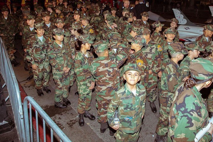 Composition tweet media