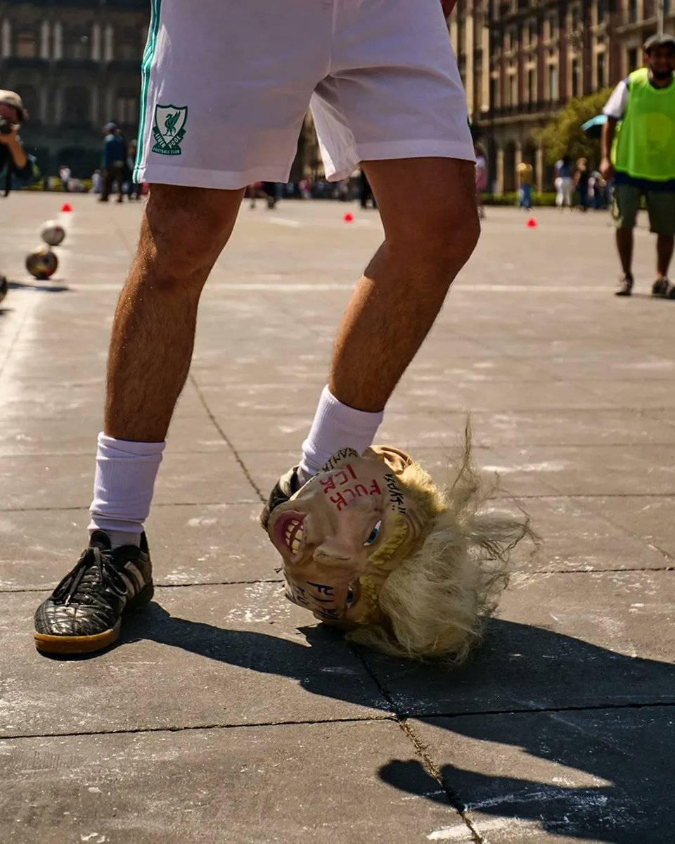 Antifa_Ultras tweet media