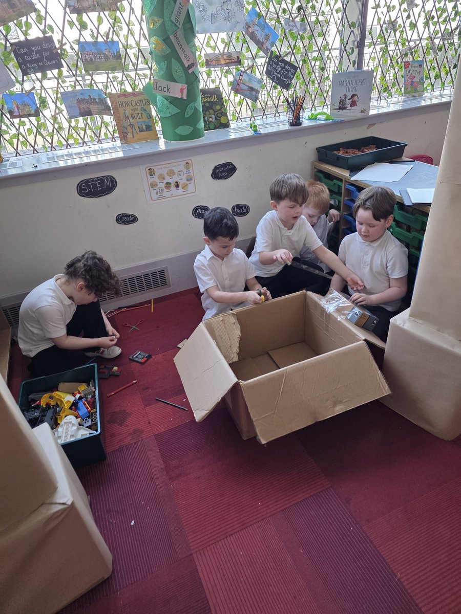 Mrs LowP1b tweet media