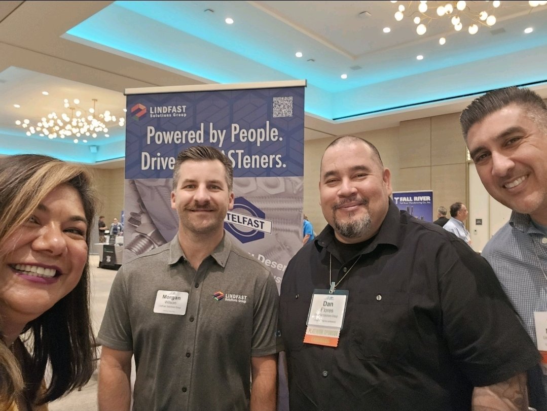 ProferredRivets's tweet image. It was like everyone was the same, but more...
I’m looking forward to meeting more people at shows and deepening relationships across my team, because there’s something powerful about being able to say:

“They knew me when and, gratefully, they still know me now.”

#fasteners