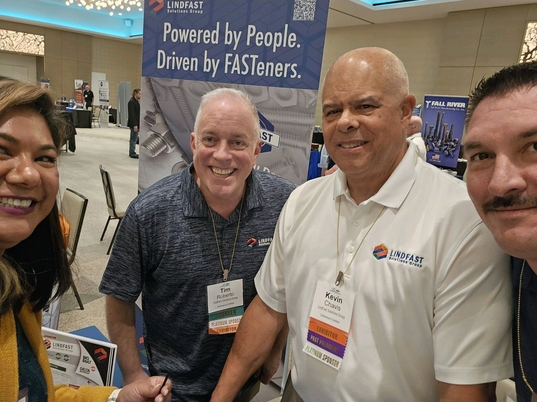 ProferredRivets's tweet image. It was like everyone was the same, but more...
I’m looking forward to meeting more people at shows and deepening relationships across my team, because there’s something powerful about being able to say:

“They knew me when and, gratefully, they still know me now.”

#fasteners