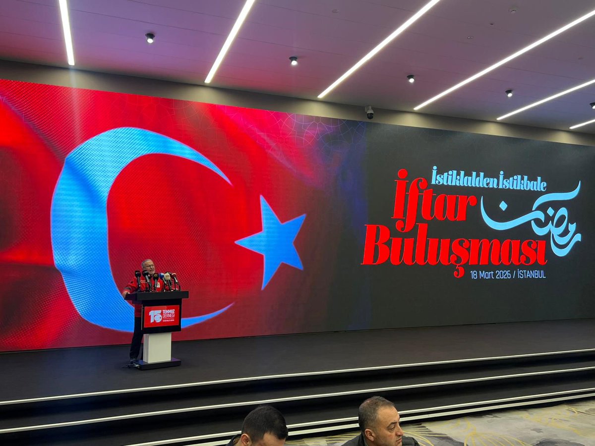 suleymansoylu's tweet photo. 15 Temmuz Derneği’nin düzenlediği “İstiklâlden İstikbâle” iftar buluşmasında; aziz milletimizin birlik, beraberlik ve kardeşlik ruhunu bir kez daha güçlü şekilde idrak ettik.

Bu anlamlı programda emeği geçen Dernek Başkanımız İsmail Hakkı Turunç başta olmak üzere katkı sunan herkese teşekkür ediyor, Rabbimden birliğimizi ve dirliğimizi daim kılmasını niyaz ediyorum.