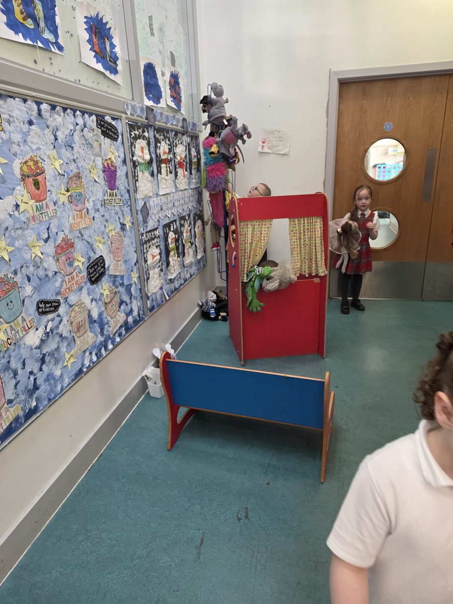 Mrs LowP1b tweet media