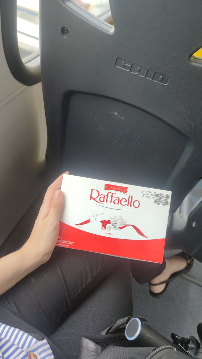 vide rótulo tweet media