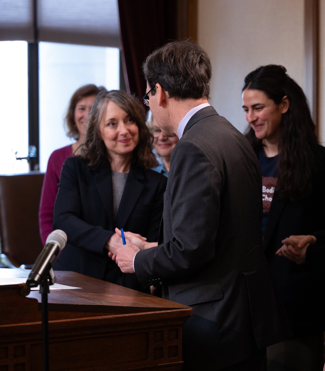 Governor Bob Ferguson tweet media