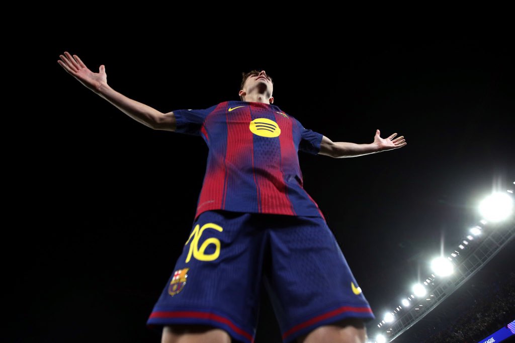 NoContextFCBarcelona tweet media