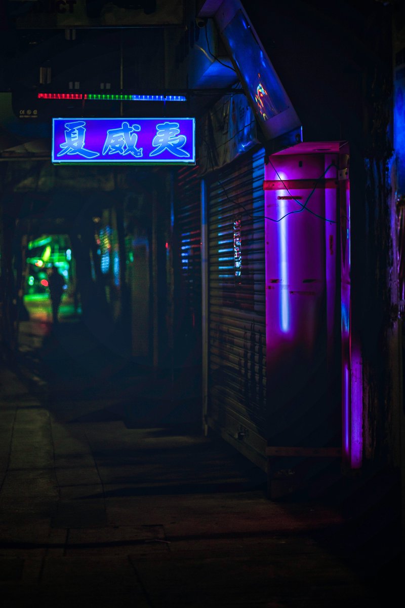 egsphotographer's tweet image. "Purple Night", #Kowloon, #HongKong