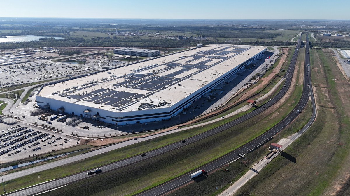 Giga Texas (Gigafactory Texas / Giga Austin) – Tesla’s massive HQ ...