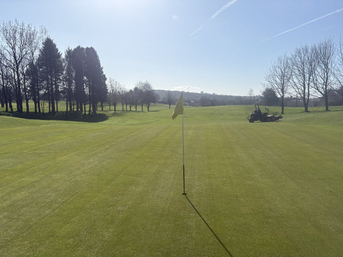 Crompton and Royton Greens tweet media