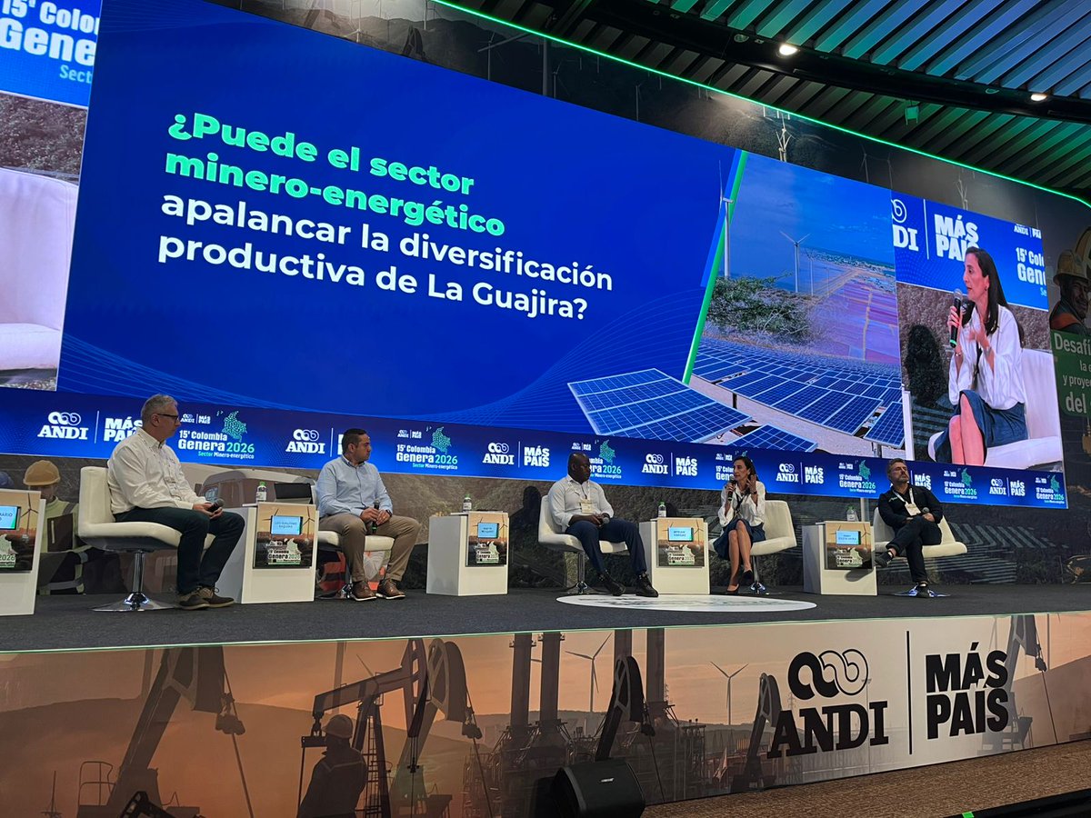 CerrejonCol's tweet photo. En el marco de #ColombiaGenera, nuestra VP Legal y de Asuntos Corporativos, Myriam Vargas, participó en el panel “¿Puede el sector minero-energético apalancar la diversificación productiva de La Guajira?”. 💬

La Guajira ya cuenta con infraestructura, talento humano y proveedores locales que pueden impulsar nuevos sectores como turismo, agroindustria y logística. 🌱🏗️