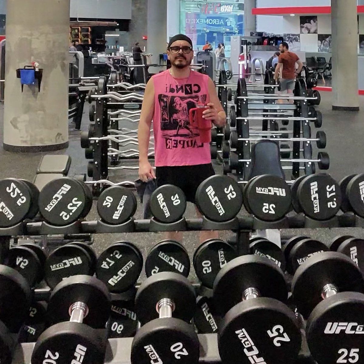 No es Javier, es con X tweet media