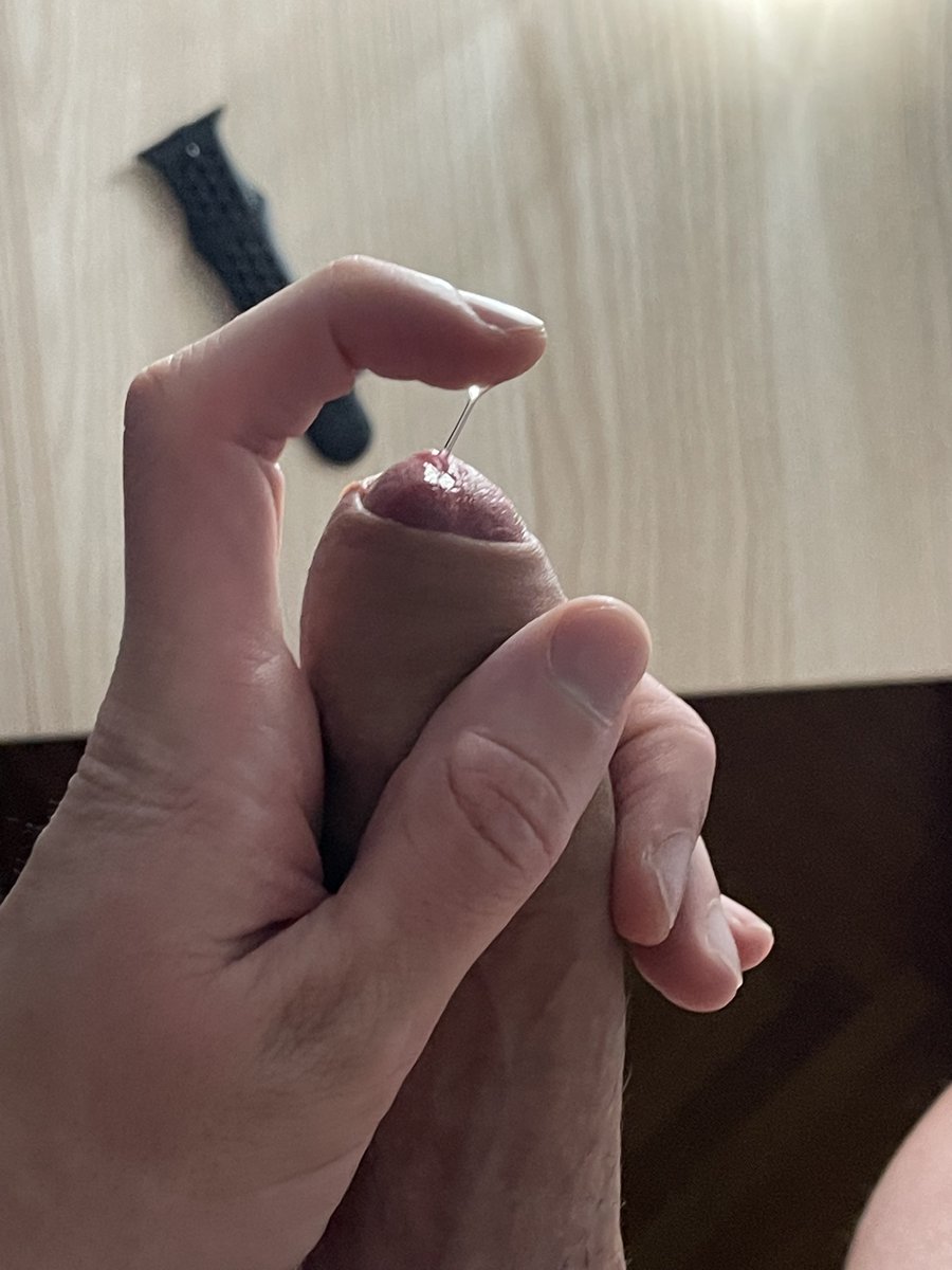 hungryAlex_'s tweet photo. Who wants to taste my precum https://t.co/GWeU7zjxnk