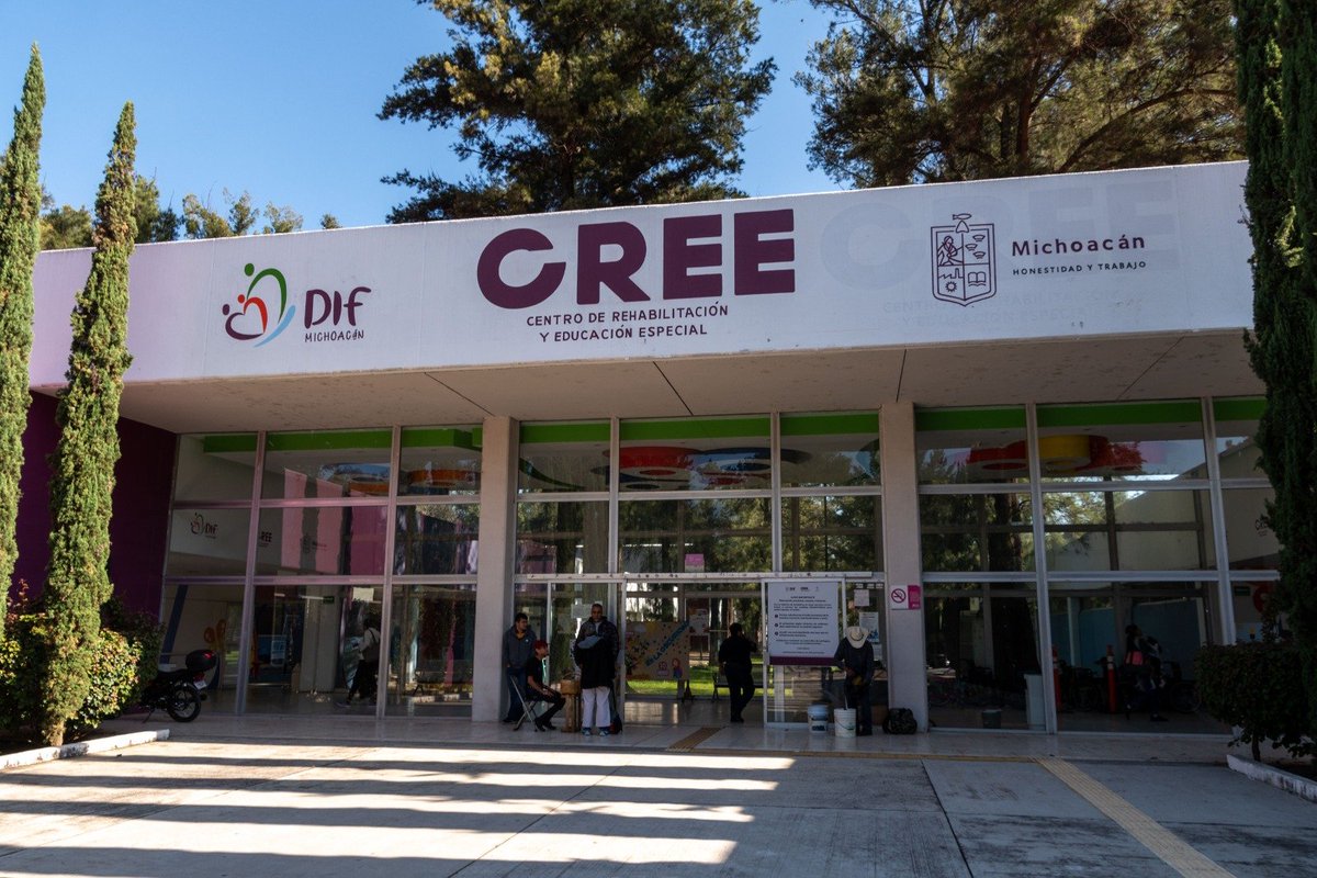 DIF_Michoacan's tweet photo. Certificado de Discapacidad (permanente):
Trámite en el CREE, de 7:00 a 12:00 h, con la persona interesada.

Requisitos: dictamen médico, CURP, comprobante de domicilio, INE y $20.

📍 Morelia (Declaración de Independencia S/N).

Tip: no lo dejes al final si es para pensión. https://t.co/Q0w8f395F7