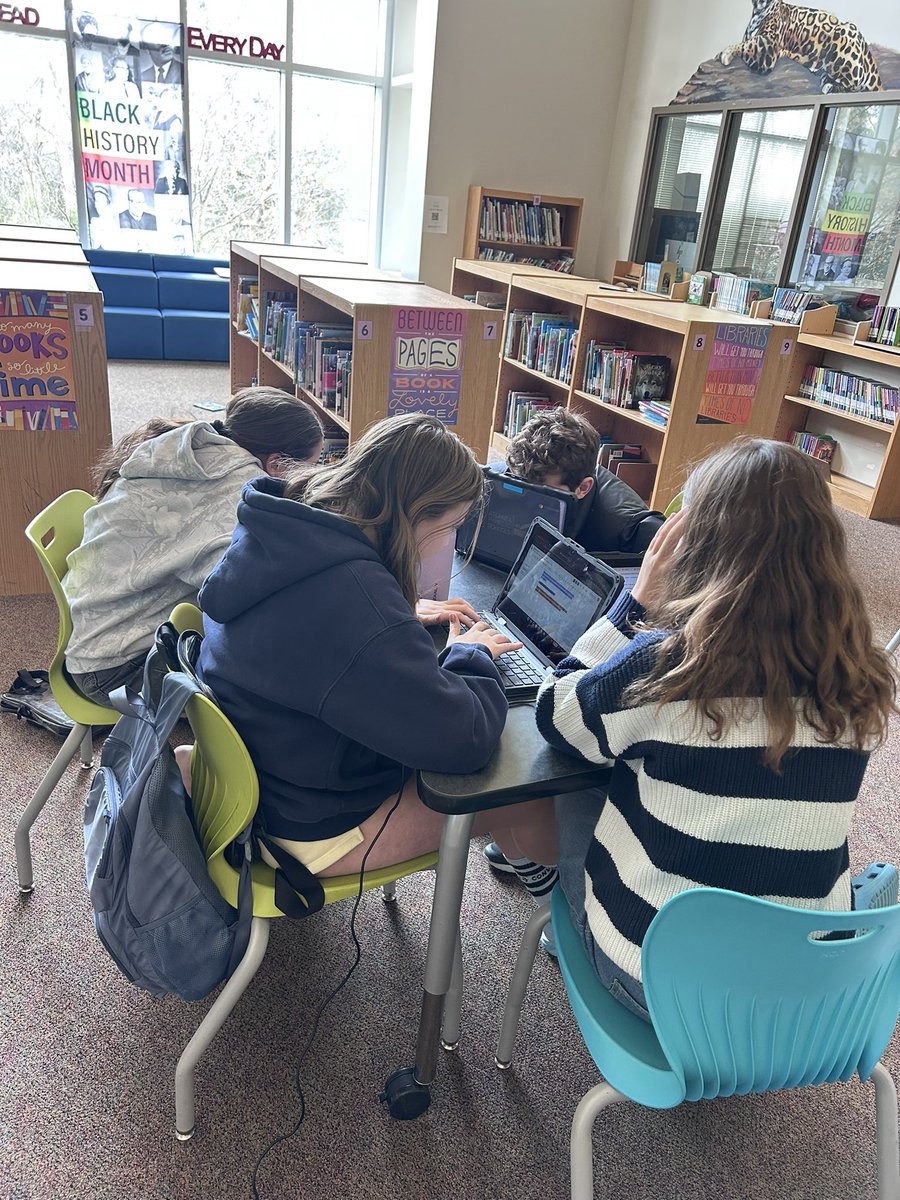 apsitdana tweet media