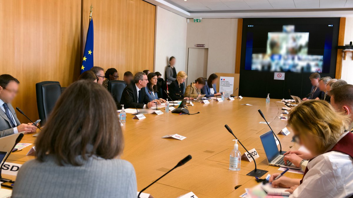 Éléonore Caroit tweet media