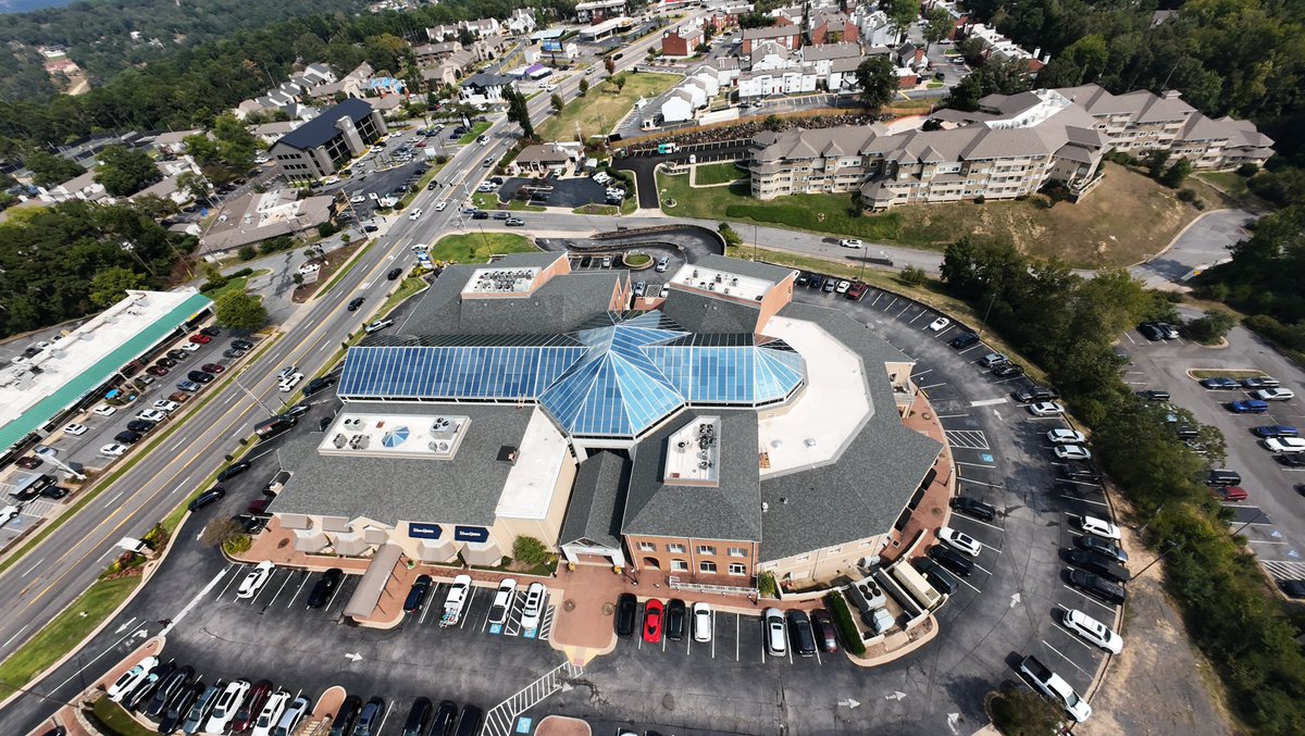 East_Harding's tweet photo. Pavilion in the Park wins Project of the Year!

The project was honored as “Project of the Year” at the eighth annual Commercial Real Estate Awards for its successful delivery under challenging conditions—keeping the center operational throughout construction.

#PavilioninthePark https://t.co/BkGRbRySgI