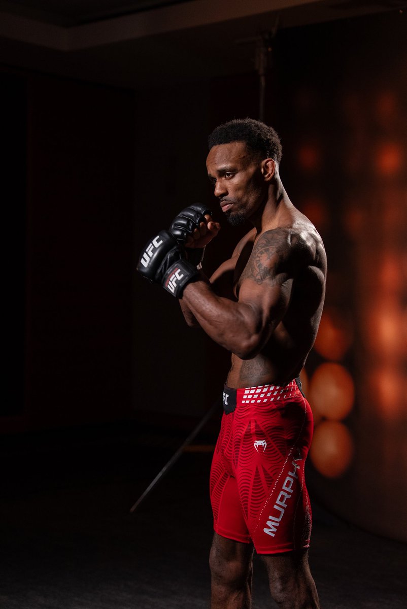 UFC Store tweet media