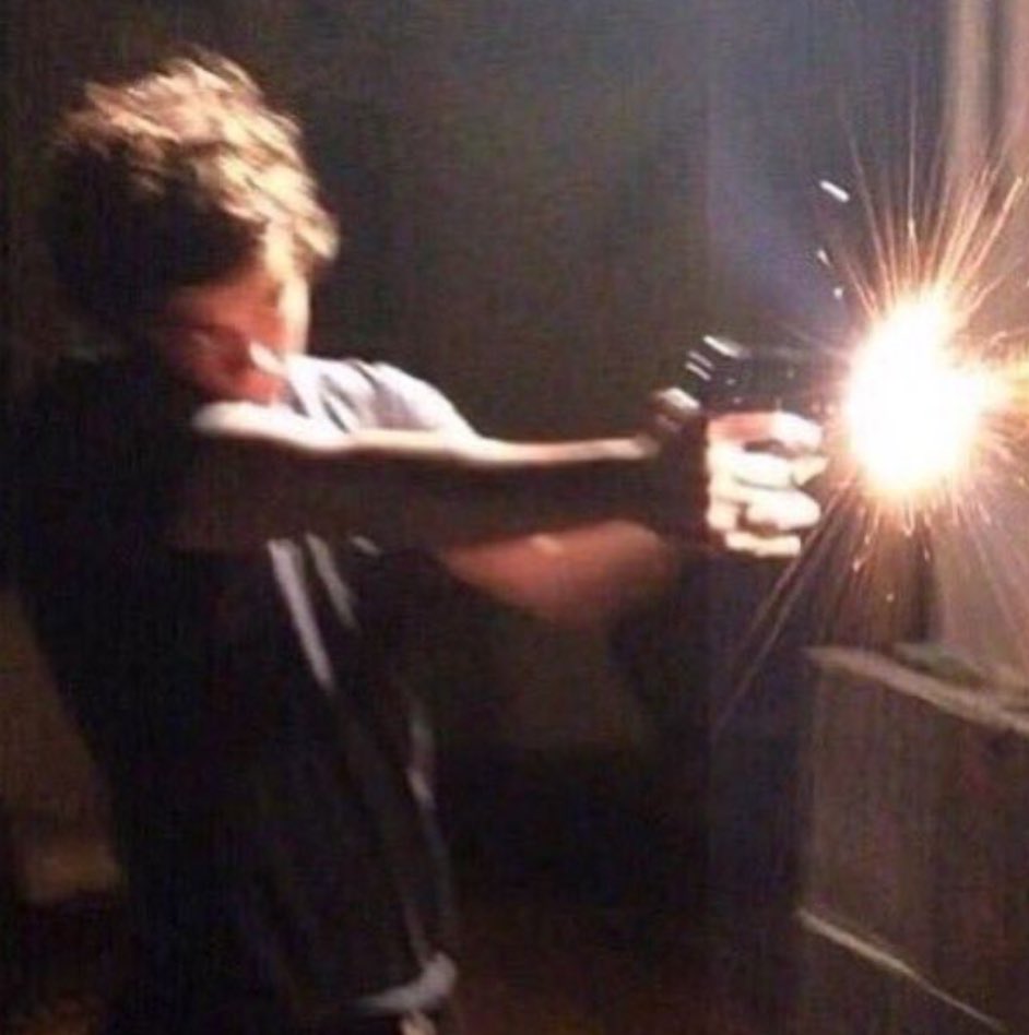 Gabe/Femur of #panictwt 👁️🌙☀️ tweet media