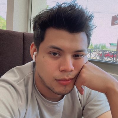 Hardyslay tweet media