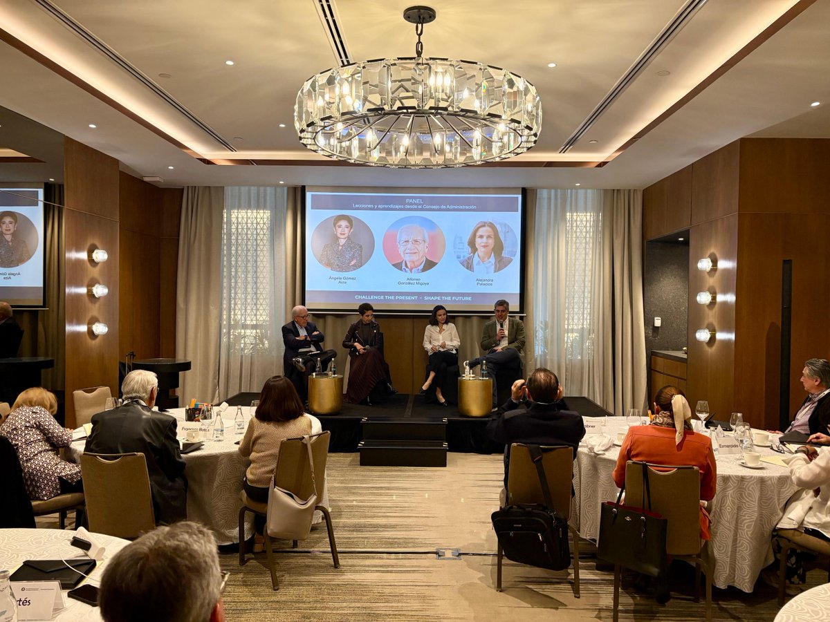 EGADE Business School tweet media