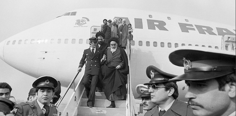 Alexander_E tweet media