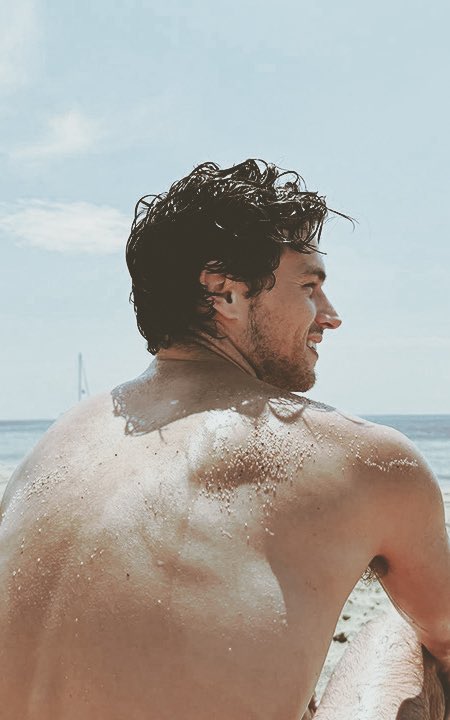 CARSON REED tweet media