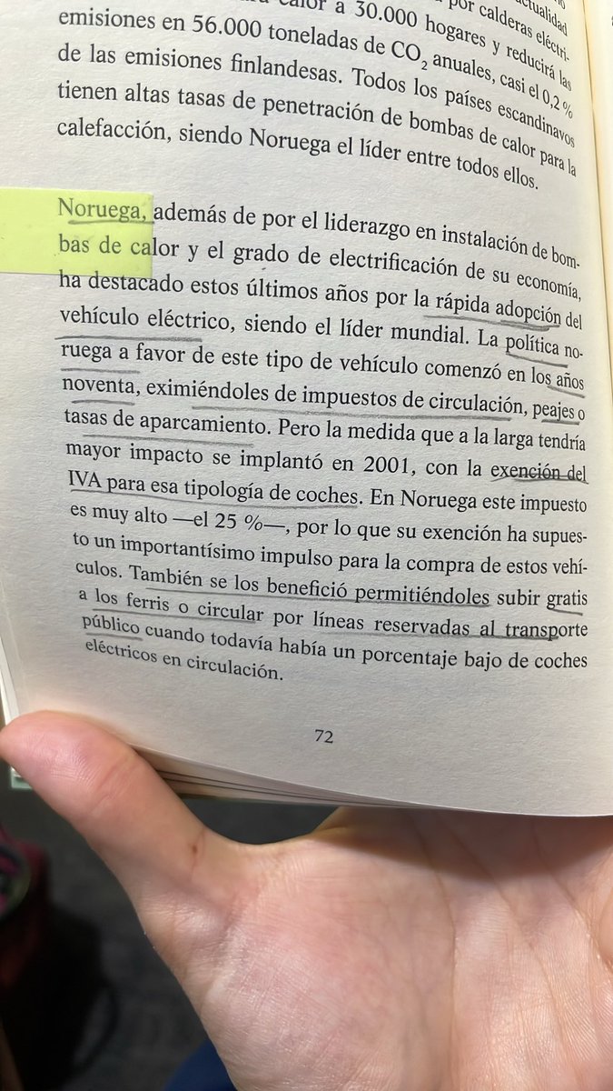 Hàjar El Mansouri ⚡ هاجر tweet media