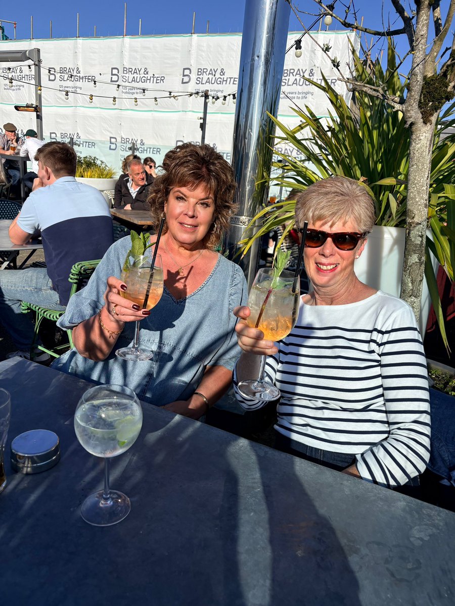 Lizzie jack tweet media