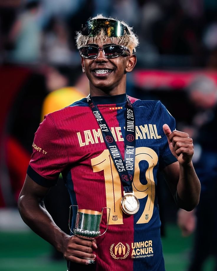 THE FACE OF FOOTBALL!

Barcelona 7-2 Newcastle

Lamine Yamal genius player! Mega talent

Raphinha, Lewandowski they also demonstrated an excellent match

Raphinha for Barcelona since the start of last season: 

87 matches 
82 goal contributions 
53 goals
29 assists

Barcelona
