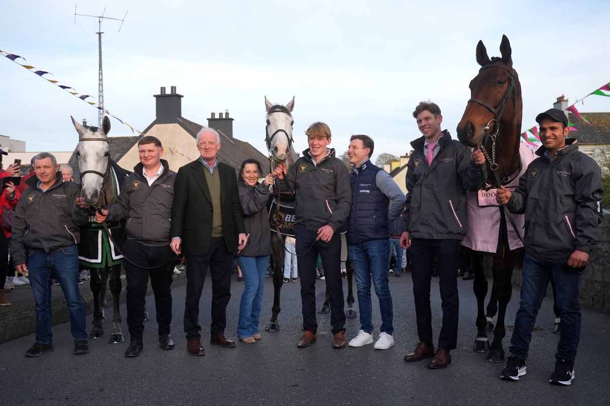 At The Races tweet media