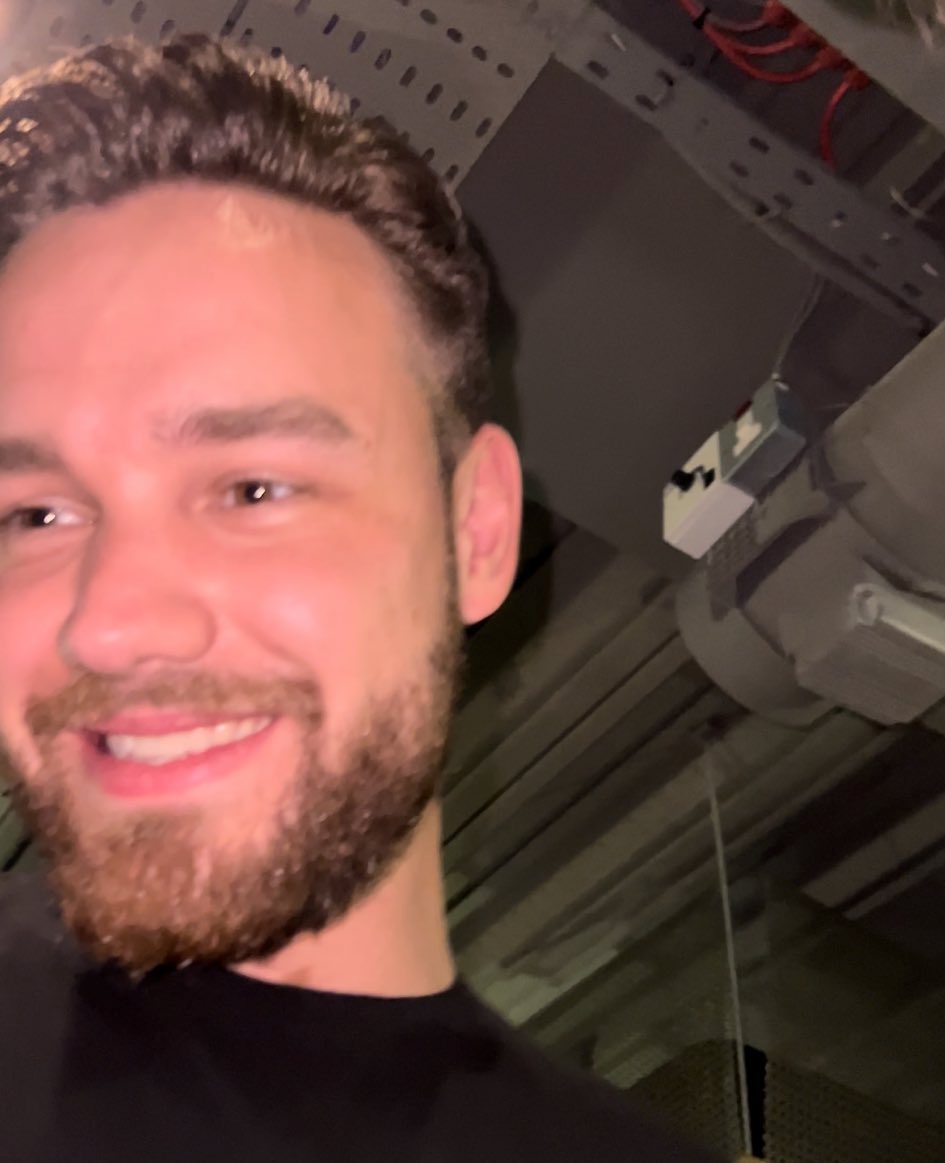 liam payne archive tweet media