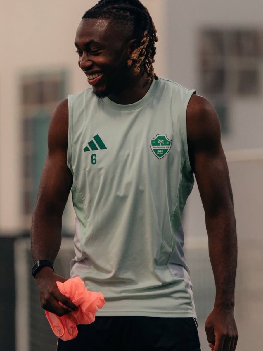 عبعآل tweet media