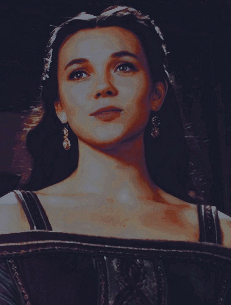 ๐๐ซ๐ข๐ฌ๐ญ๐๐ง ๐๐จ๐ฅ๐๐๐ซ๐ . tweet media