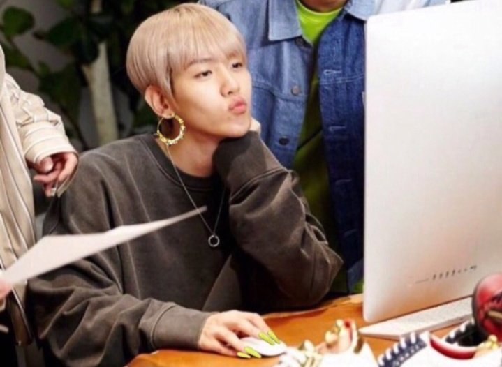 Воксхолл tweet media