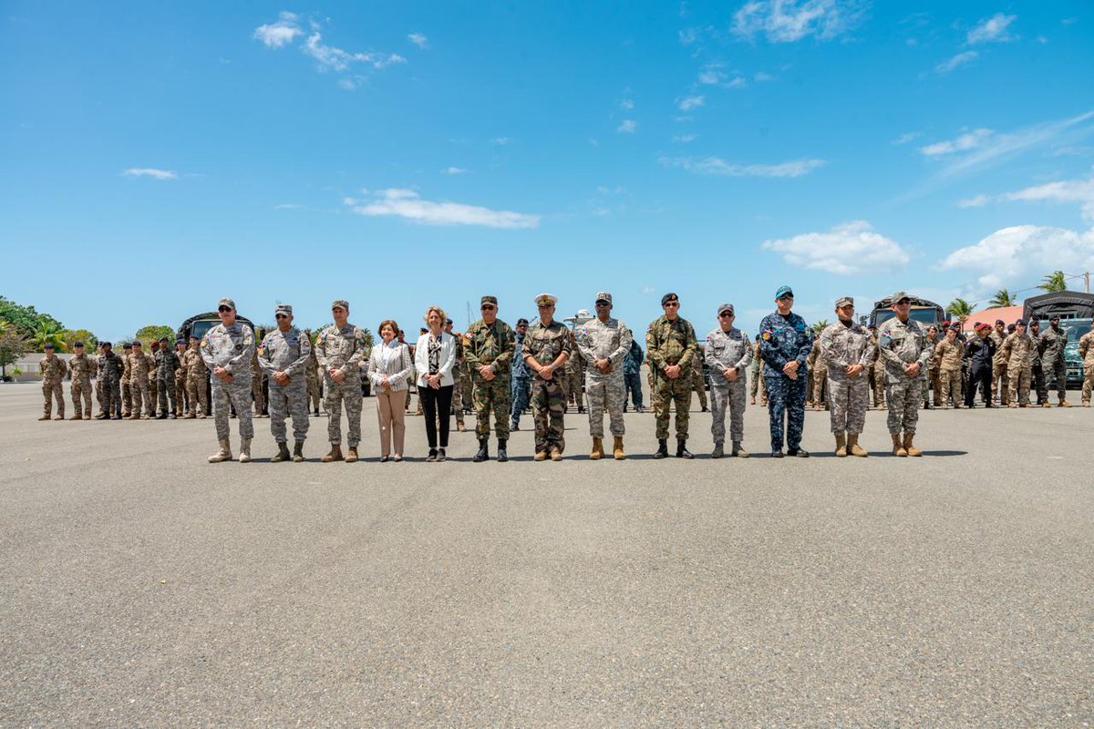 MinisterioDefensaRD tweet media