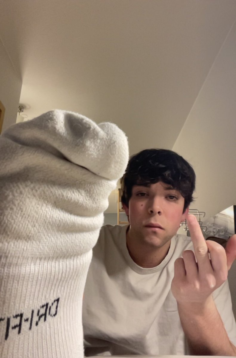 MasterJohn04's tweet photo. Der BOSS ist wieder aktiv!

Treue SUBS in den DMs antreten…

#findom https://t.co/nB5Fqqdi9M