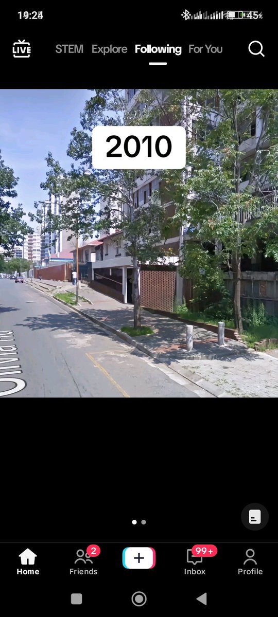 PAPI_FELLA tweet media