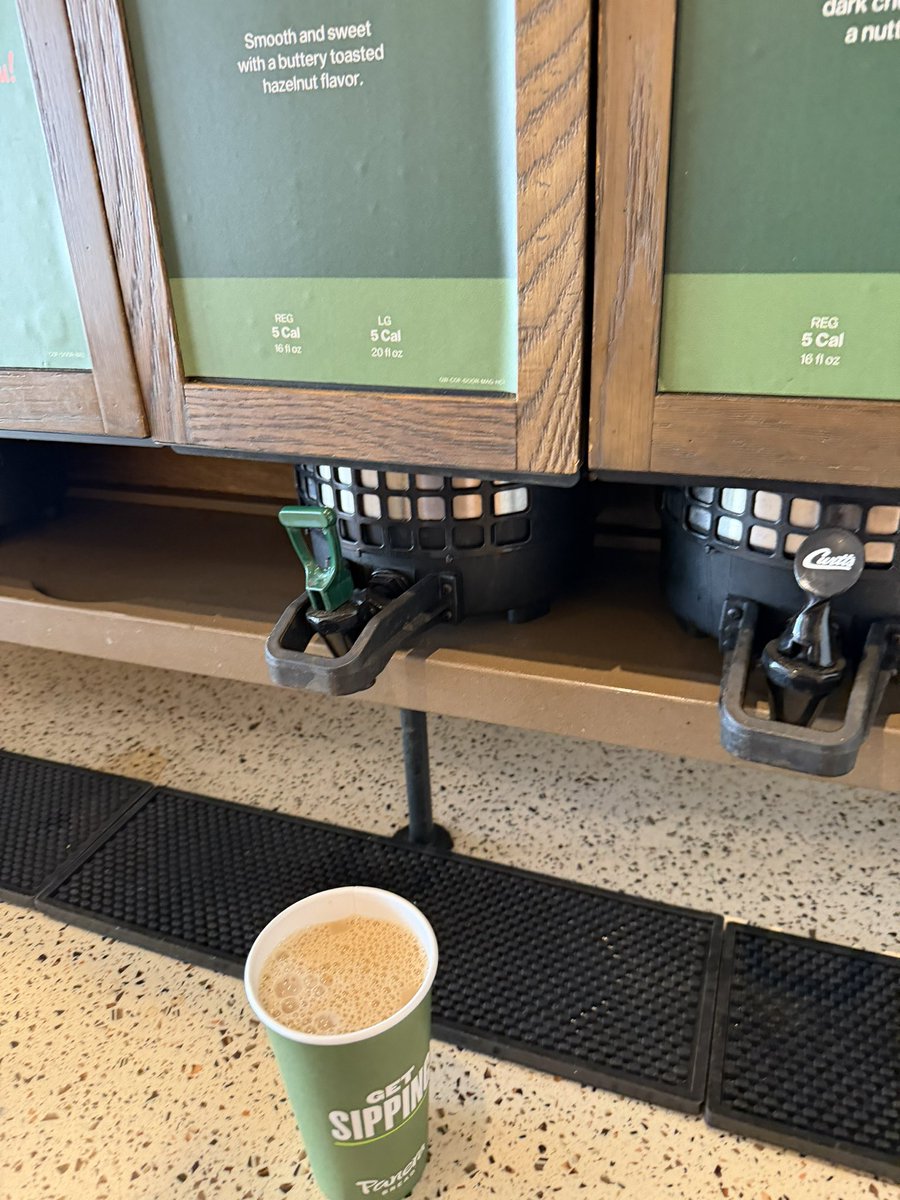 🏠❎ The. Blind. Squirrel. ❎ 🏠 tweet media