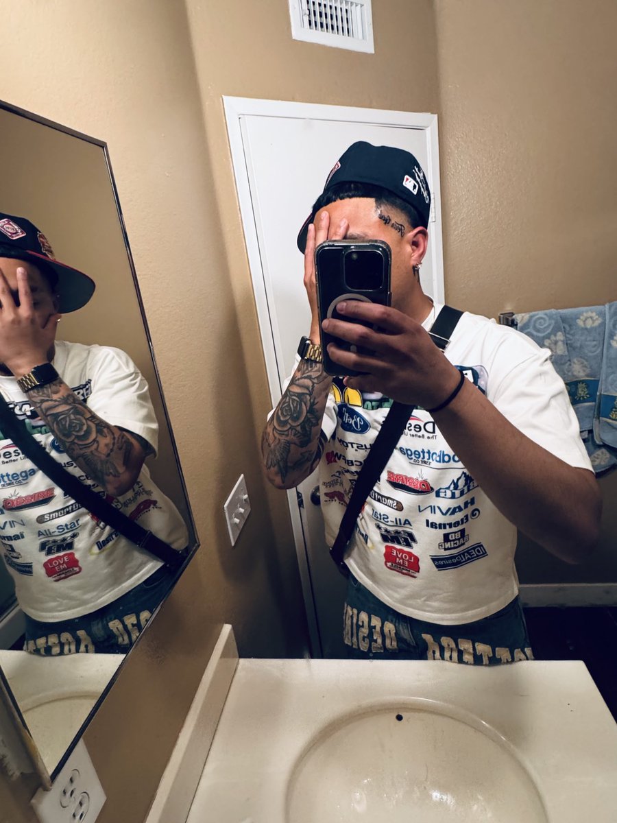 REE 🏁 tweet media