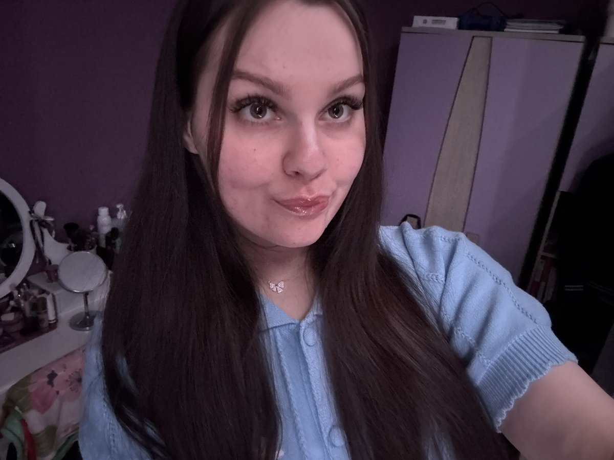 Lisa 🧚🏻♀️ tweet media