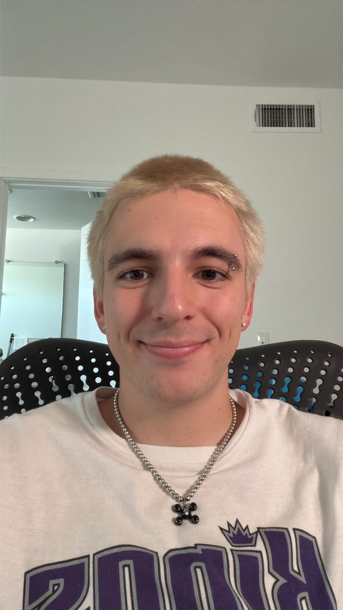 KingCharge tweet media