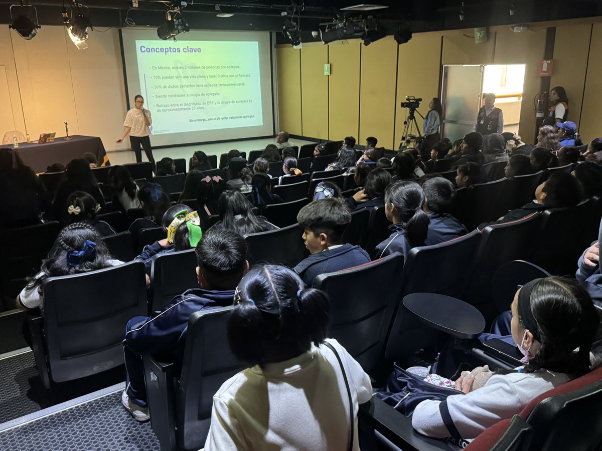 Universum Museo tweet media