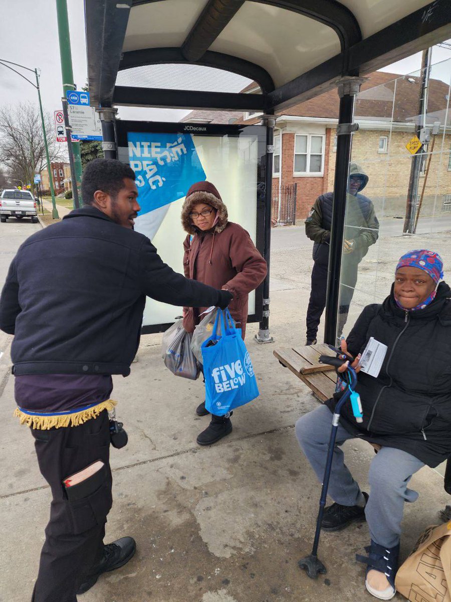 iuic_chicago's tweet photo. The Prophets of God are waking up the people,showing them their true heritage and what they must do to inherit eternal life.✨👑👑✨
Text📱”GIVE” (646)982-3858 to donate now.
#RuleAgain
#ManyMansions
#KeepGodsLaws
#WorldWithoutEnd
#LawIsPerfect https://t.co/HzkMhWcr29