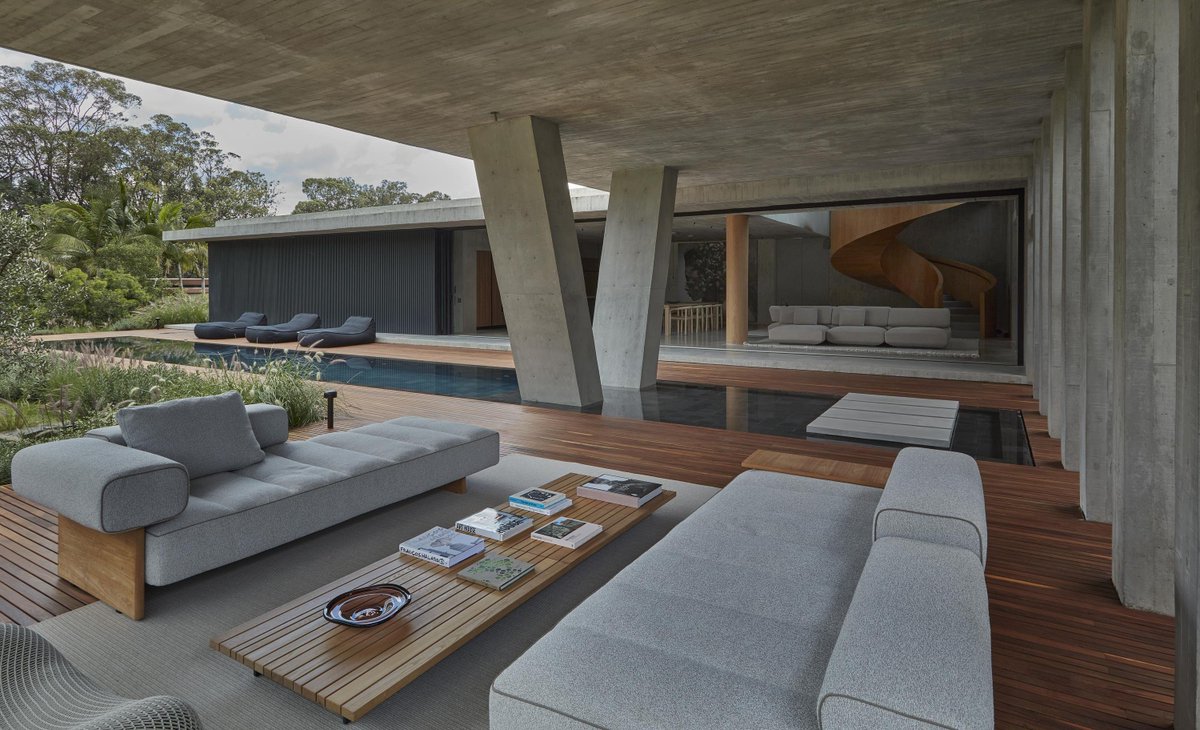 Sci-Fi Archives tweet media