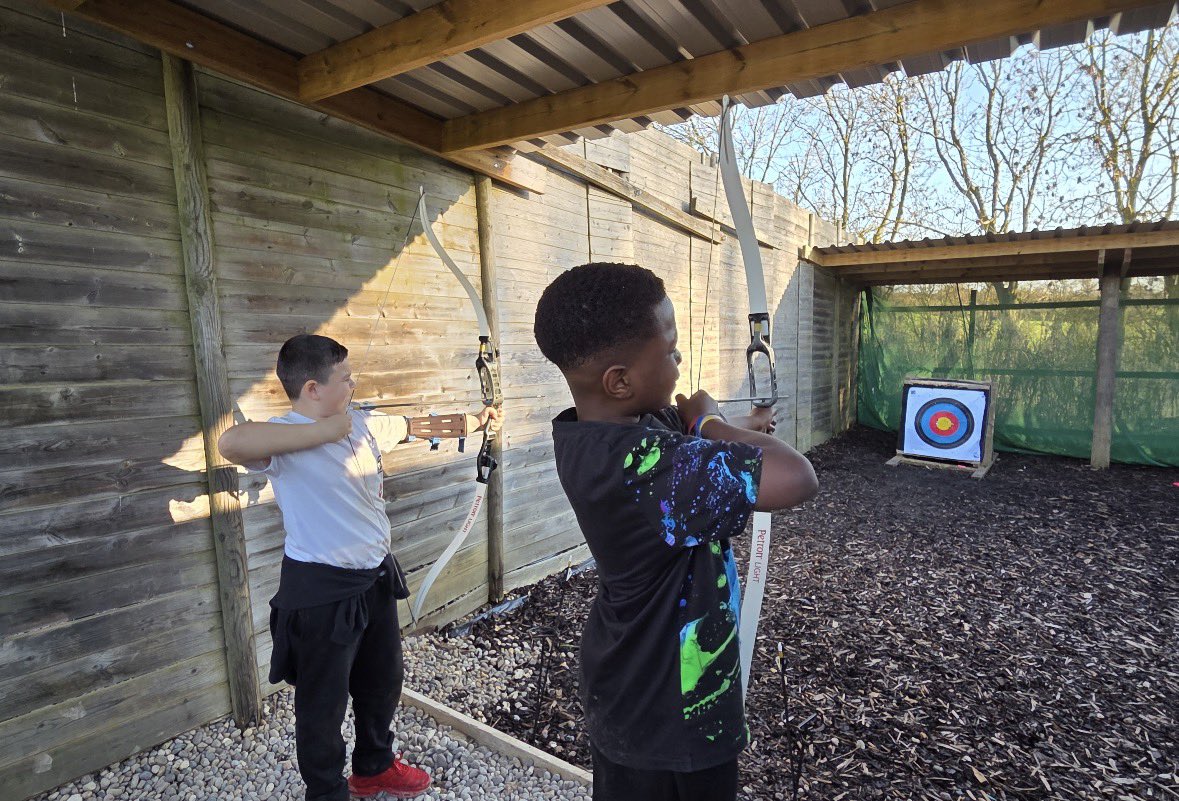 Benjamin Adlard tweet media