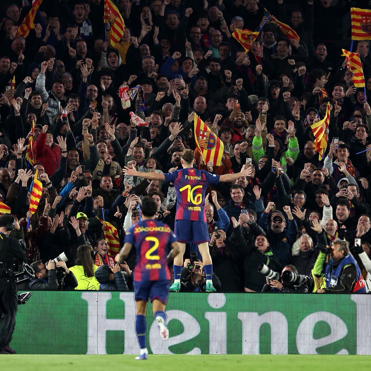 TEAM BARÇA tweet media